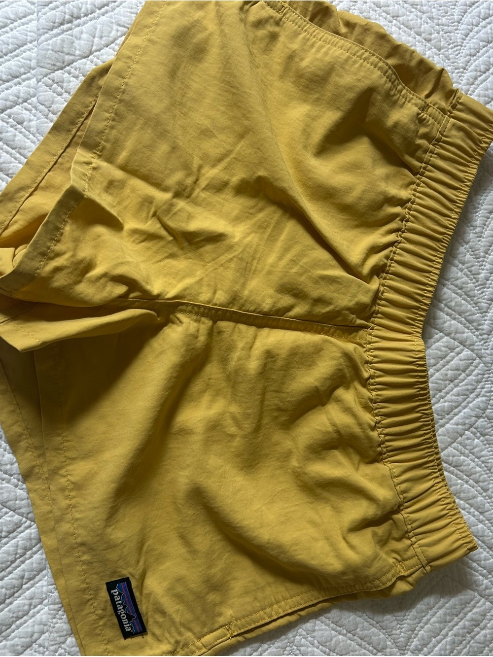Patagonia Mustard Yellow Elastic Waist Shorts baggies size XS